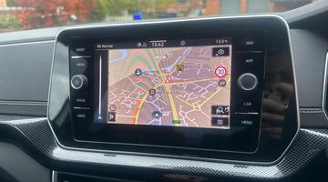 2025 Volkswagen TSI EVO R-Line DSG Euro 6 5-door (Silver) - Image: 21