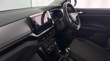 2024 Volkswagen 1.0 TSI Match Euro 6 5-door (Grey) - Image: 2