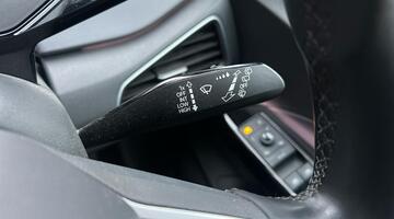 2020 Volkswagen Pro Performance 58kWh Life Auto 5-door (Silver) - Image: 36