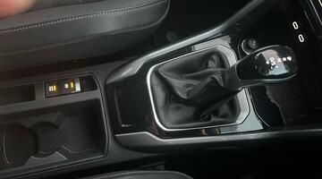 2024 Volkswagen TSI Style DSG Euro 6 5-door (Silver) - Image: 28