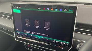 2025 Volkswagen Pro S 86kWh Match Plus Tourer Auto 5-door (Black) - Image: 14