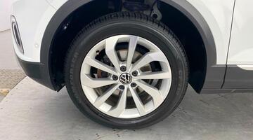 2022 Volkswagen 1.0 TSI Style Euro 6 5-door (White) - Image: 34