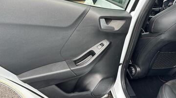 2023 Ford EcoBoost ST Euro 6 5-door (White) - Image: 16