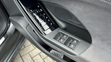 2025 Audi 100kWh Edition 1 Auto quattro 5-door (Grey) - Image: 15