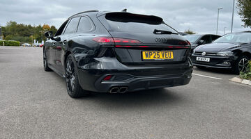 2025 Audi 2.0 TDI Launch Edition Plus S Tronic quattro Euro 6 5-door (Black) - Image: 21