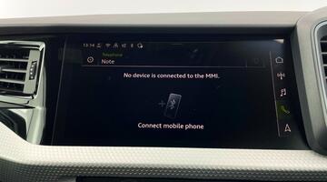 2025 Audi 1.0 TFSI 30 S line Sportback S Tronic Euro 6 5-door (White) - Image: 7