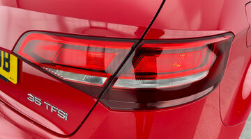 2020 Audi TFSI CoD 35 Sport Sportback S Tronic Euro 6 5-door (Red) - Image: 29