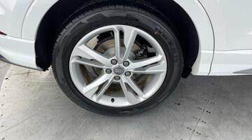 2019 Audi TFSI CoD 35 S line S Tronic Euro 6 5-door (White) - Image: 26