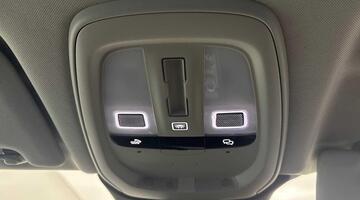 2025 Volvo 2.0h T8 18.8kWh Ultra Dark Auto Euro 6 5-door (Silver) - Image: 33