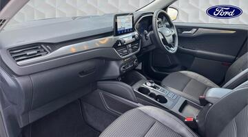 2021 Ford EcoBlue Titanium Edition Auto Euro 6 5-door (Blue) - Image: 3