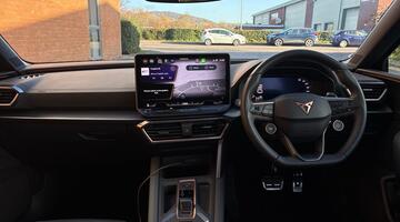 2025 CUPRA EHybrid 25.8kWh VZ2 DSG Euro 6 5-door (Grey) - Image: 8