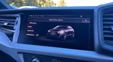 2022 Audi 1.0 TFSI 30 S line Sportback Euro 6 5-door (Yellow) - Image: 35