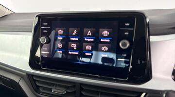 2022 Volkswagen 1.0 TSI Life Euro 6 5-door (Blue) - Image: 18