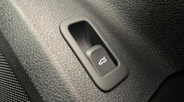 2025 Audi 1.0 TFSI 30 Sport Euro 6 5-door (Red) - Image: 24