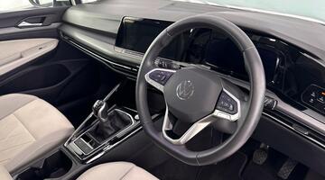 2023 Volkswagen TSI Style Euro 6 5-door (White) - Image: 6