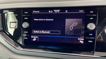 2022 Volkswagen 1.0 TSI R-Line DSG Euro 6 5-door (Grey) - Image: 15