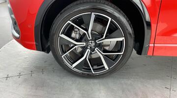 2025 Volkswagen 2.0 TDI R-Line DSG Euro 6 5-door (Red) - Image: 41