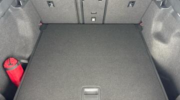 2023 Volkswagen Pro Performance 77kWh Max Auto 5-door (Multicolour) - Image: 31