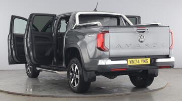 2024 Volkswagen 2.0 TDI Style Auto 4Motion Euro 6 4-door (Grey) - Image: 11