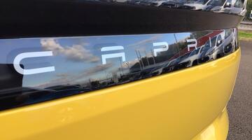 2025 Ford Extended Range 77kWh Premium Auto 5-door (Yellow) - Image: 17