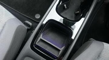 2020 Volkswagen Pro Performance 58kWh Life Auto 5-door (Silver) - Image: 87