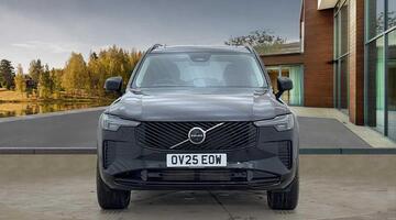 2025 Volvo 2.0 T8 18.8kWh Ultra Dark Auto 4WD Euro 6 5-door (Black) - Image: 8