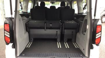 2025 Ford 2.0 320 EcoBlue Zetec L1 Euro 6 5-door (White) - Image: 24