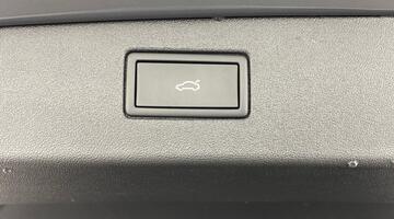 2025 Volkswagen ETSI MHEV Match DSG Euro 6 5-door (Grey) - Image: 32