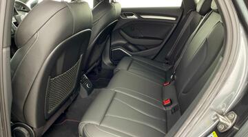 2019 Audi 2.0 TFSI Black Edition Sportback S Tronic quattro Euro 6 5-door (Grey) - Image: 38