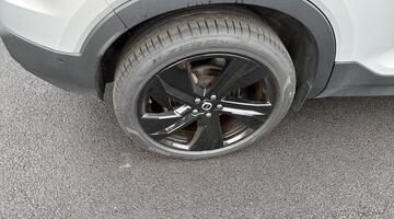 2024 Volvo 2.0 B4 MHEV Ultra Bright DCT Auto Euro 6 5-door (Silver) - Image: 15