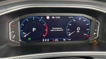 2023 Volkswagen TSI Style DSG Euro 6 5-door (Red) - Image: 21