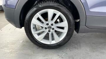 2022 Volkswagen 1.0 TSI SE DSG Euro 6 5-door (Grey) - Image: 17