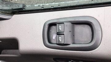 2025 Ford 2.0 350 EcoBlue Limited Auto FWD L3 HEuro 6 5-door (Grey) - Image: 23