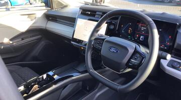 2026 Ford Standard Range 43kWh Select Auto 5-door (Blue) - Image: 7