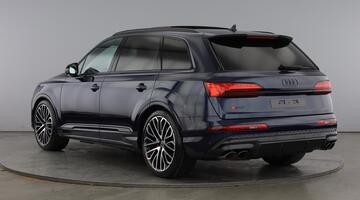 2026 Audi SUV Black Edition TFSI 507 PS tiptronic (Blue) - Image: 3