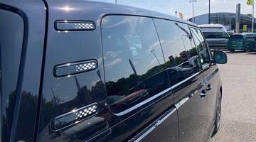 2025 Volkswagen Pro 79kWh Style Auto 5-door (SWB, 5Seat) (Black) - Image: 21