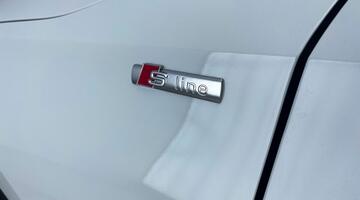 2025 Audi TFSI 35 Black Edition Sportback S Tronic Euro 6 5-door (White) - Image: 38