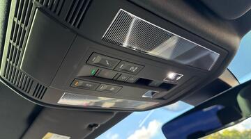 2025 Volkswagen 3.0 TDI V6 Black Edition Tiptronic 4Motion Euro 6 5-door (Red) - Image: 35