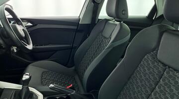 2022 Audi 1.0 TFSI 25 Sport Sportback Euro 6 5-door (White) - Image: 33