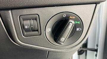 2025 Volkswagen 1.0 TSI Match DSG Euro 6 5-door (Silver) - Image: 20