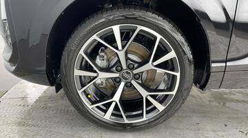 2025 Audi E-hybrid Launch Edition Sportback S Tronic Euro 6 5-door 26kWh (Black) - Image: 42