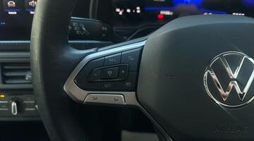 2023 Volkswagen 1.0 TSI Life Euro 6 5-door (Grey) - Image: 25