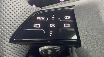 2025 Audi 100kWh S line Auto quattro 5-door (Grey) - Image: 16