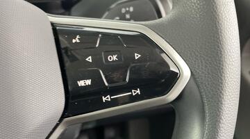 2025 Volkswagen Pro 79kWh Commerce Auto 5-door (Silver) - Image: 23