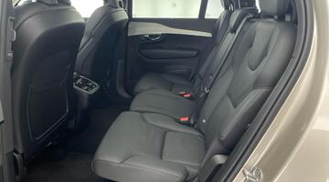 2024 Volvo 2.0 B5 MHEV Plus Auto 4WD Euro 6 5-door (Unlisted) - Image: 41