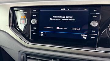 2021 Volkswagen 1.0 TSI Match Euro 6 5-door (White) - Image: 13