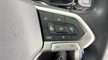 2023 Volkswagen 1.0 TSI Life DSG Euro 6 5-door (Blue) - Image: 20