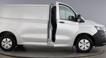 2025 Volkswagen 2.0 TDI T3Commerce Plus FWD SWB Euro 6 5-door (Grey) - Image: 10