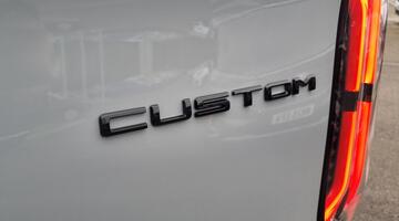 2026 Ford 320 Duratec 11.8kWh Sport Crew Van Auto Euro 6 5-door (Grey) - Image: 35