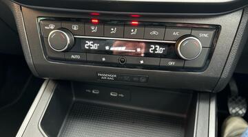 2024 SEAT 1.0 TSI Anniversary Limited Edition Euro 6 5-door (Black) - Image: 42